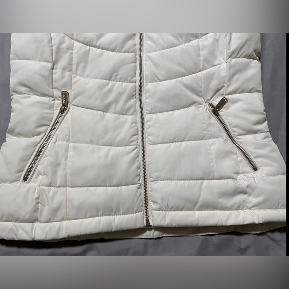 Calvin Klein zipper vest - Picture 3 of 9